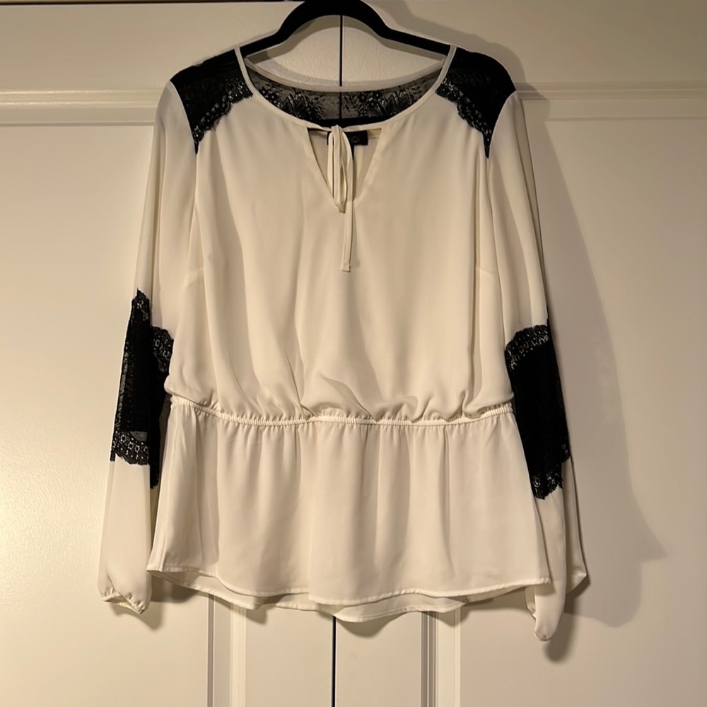 Thalia Sodi Blouse - Colors: Off White & Black Lace detail